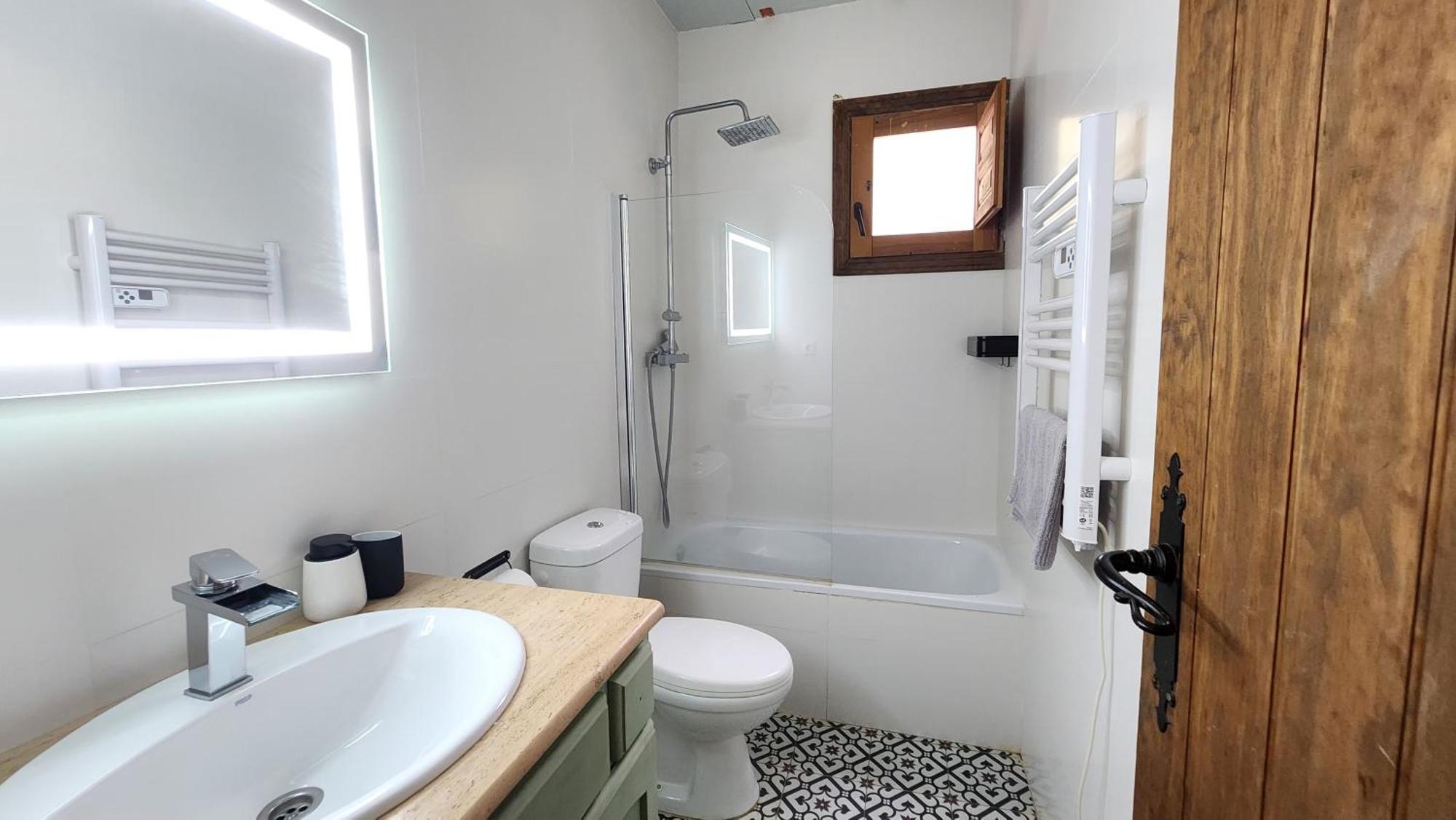 Bakit House - Casa Rural Con Piscina Águilas Kültér fotó